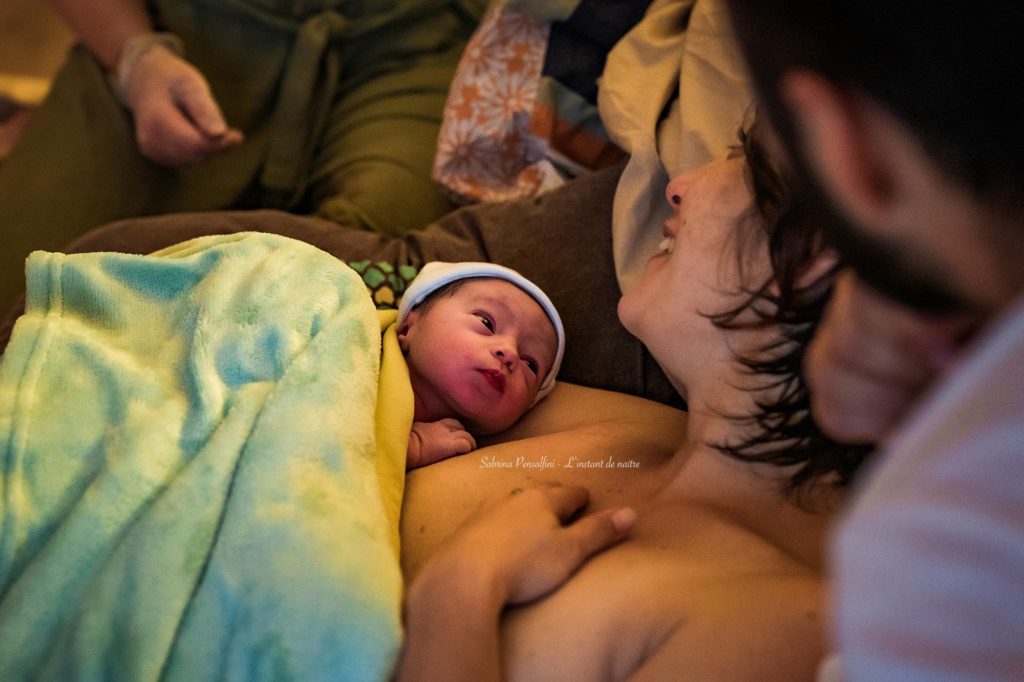 Plus beaux reportages photos d'accouchement à domicile dans le Gard et l'Hérault